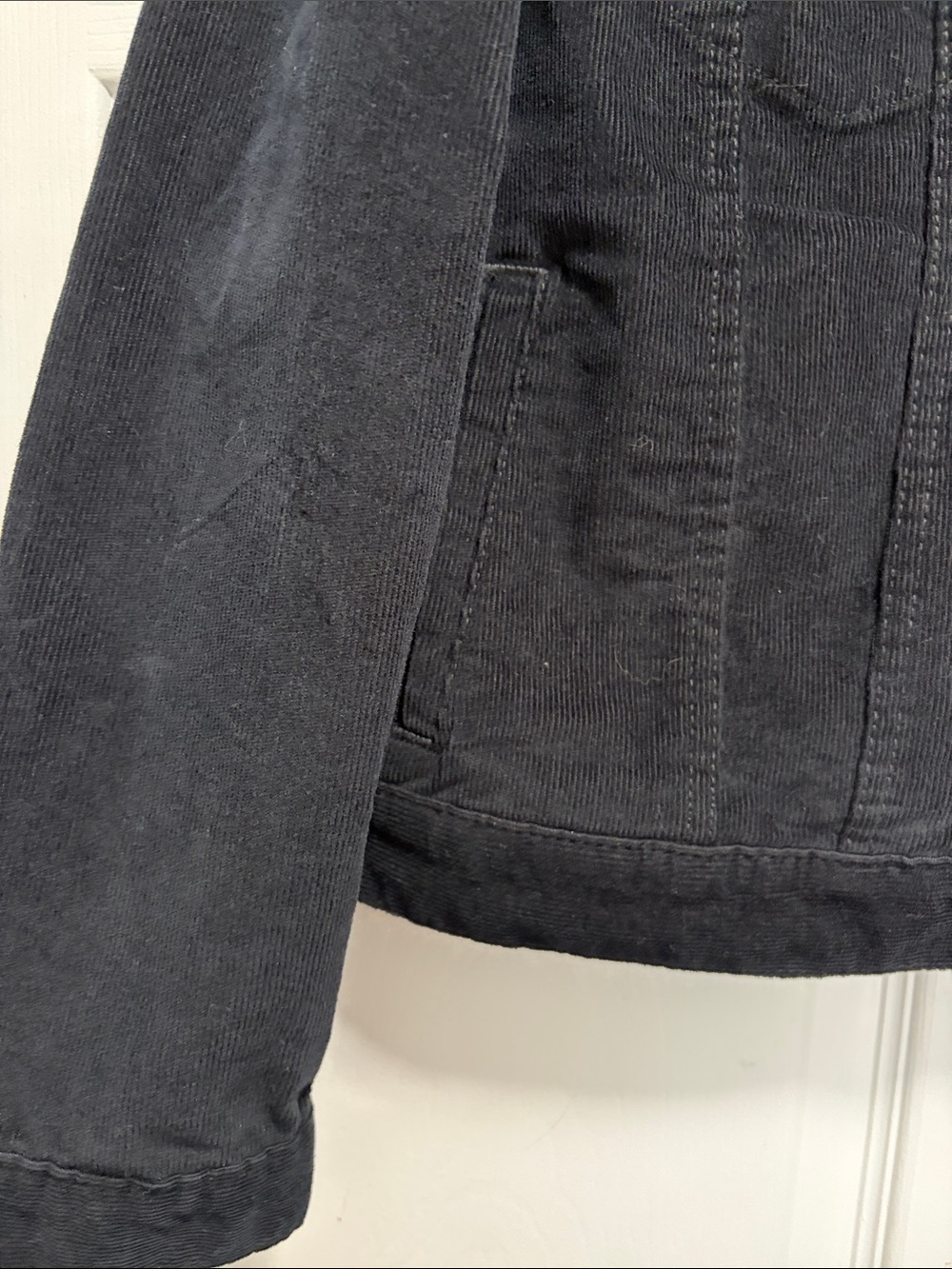 GAP Black Corduroy Trucker Jacket women’s large - Picture 6 of 11